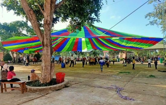 dù che sự kiện dĩ an