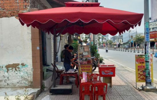 dù che quán cafe bến cát