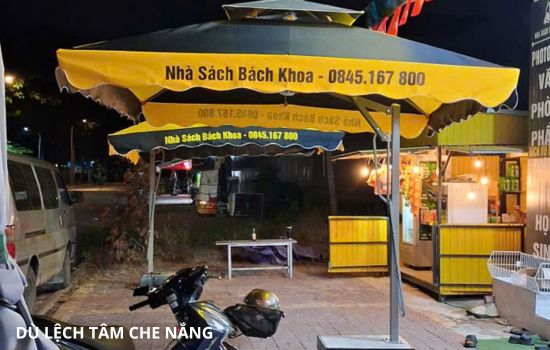 dù lệch tâm vuông che nắng