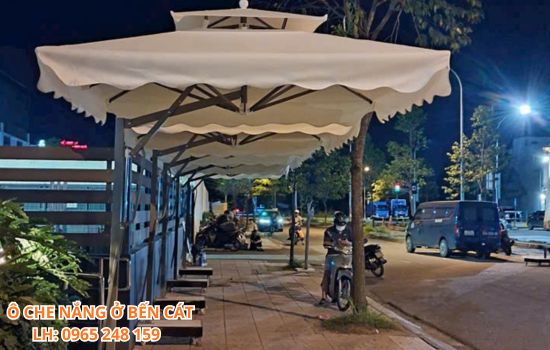 ô che nắng ở bến cát