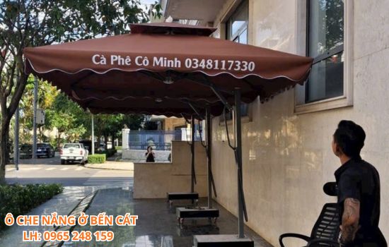 ô che nắng ở bến cát