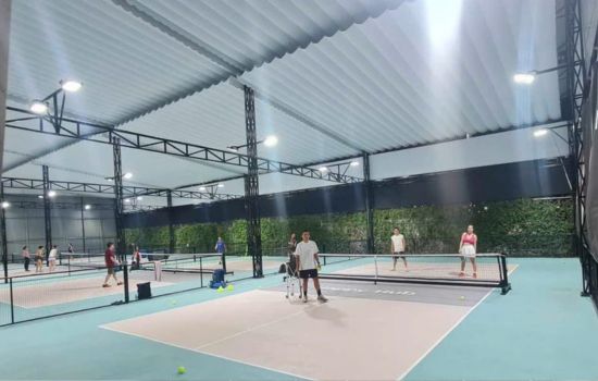 làm mái hiên ở thủ đức