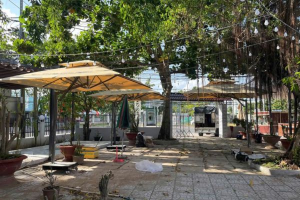 dù che nắng ở long an