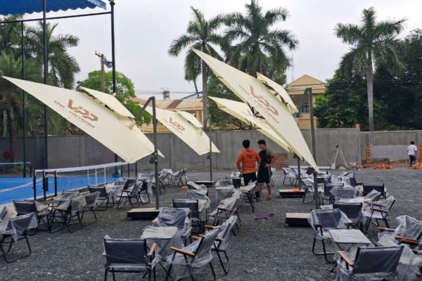 dù che quán cafe quận 3